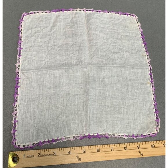 Vintage Assorted Embroidered Floral Handkerchiefs Set of 9 - Picture 8 of 11